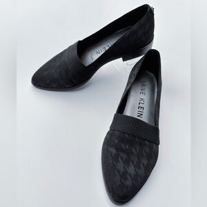 Anne Klein Women's iflex Houndstooth Black
Robbie Loafers Size 6 - Gently Used